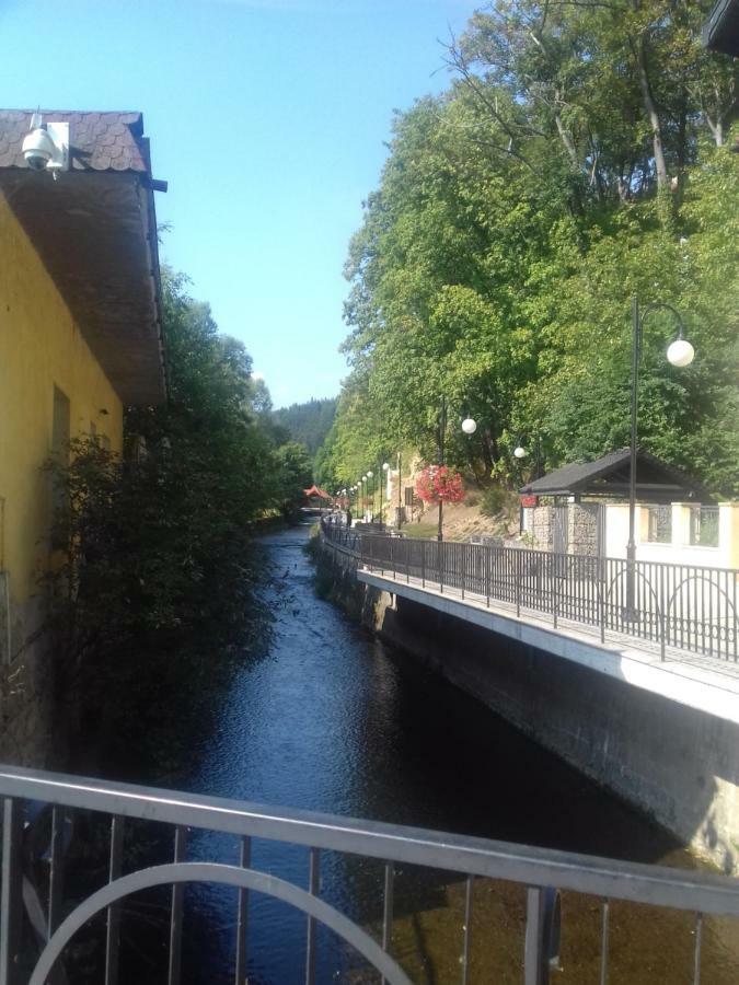 Bialy Apartament Polanica-Zdrój Exterior foto